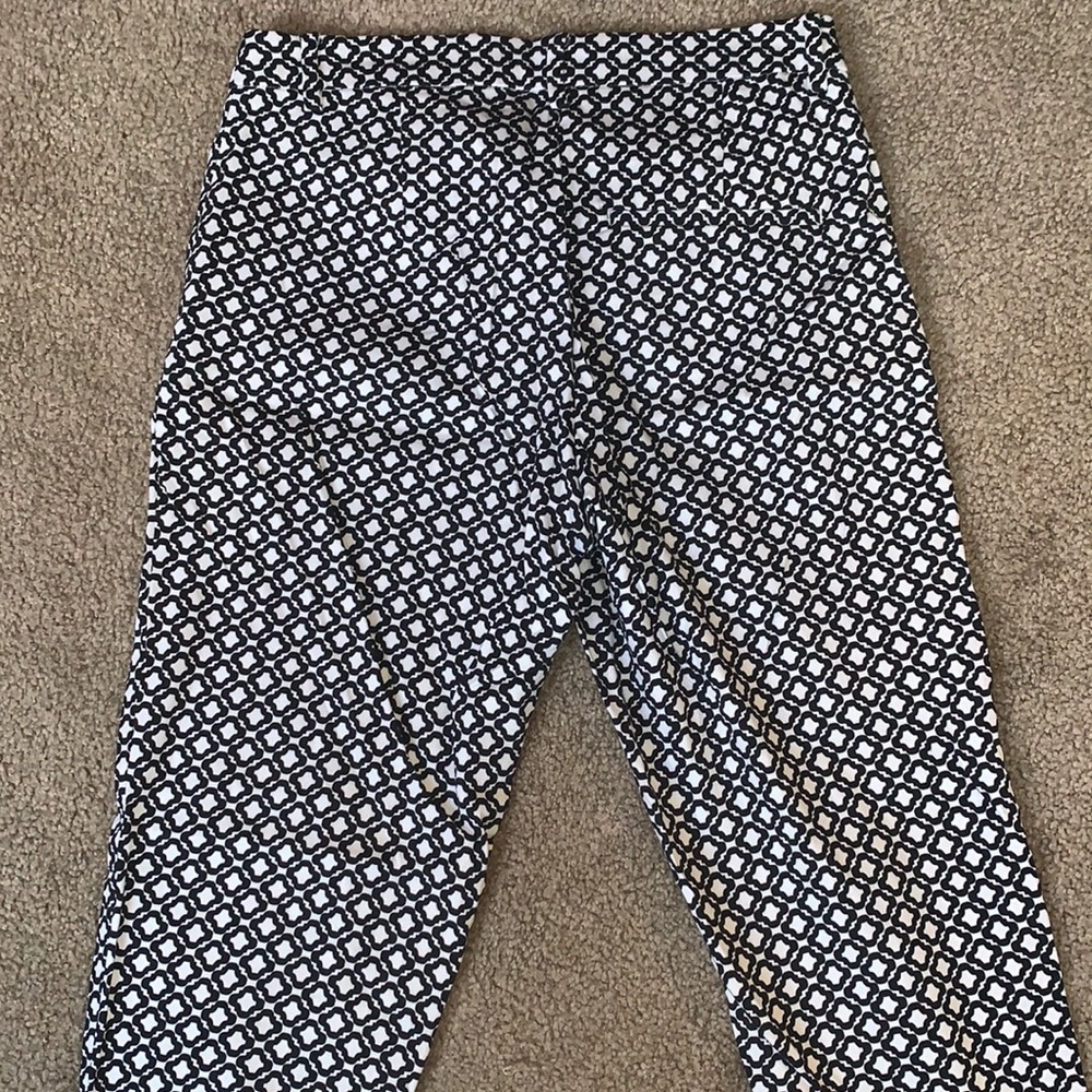 H&M Patterned Dress Slacks - Picture 4 of 5
